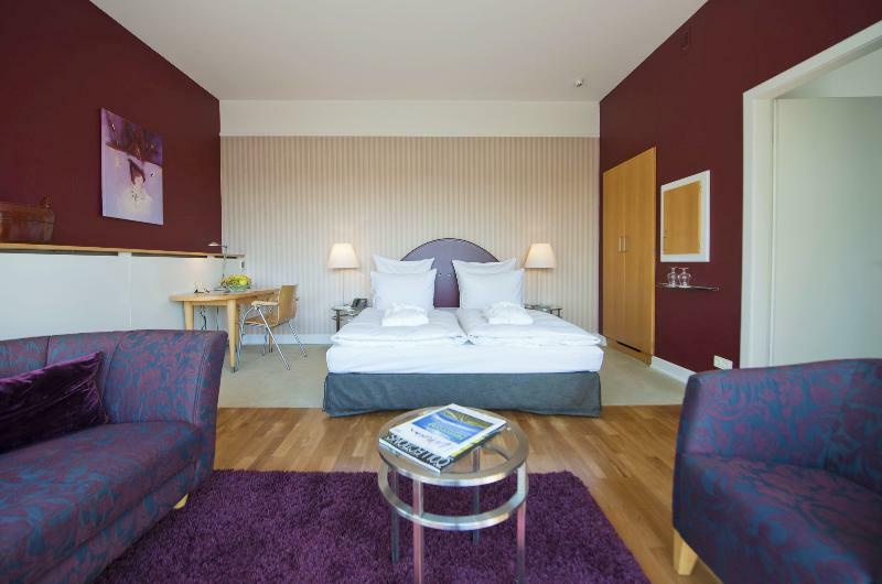 Privathotel Lindtner Hamburg Hamburgo Exterior foto A room at the hotel